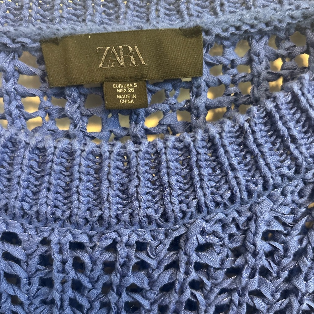 Zara Women's Vibrant Blue Open-Knit Sweater - Picture 2 of 2